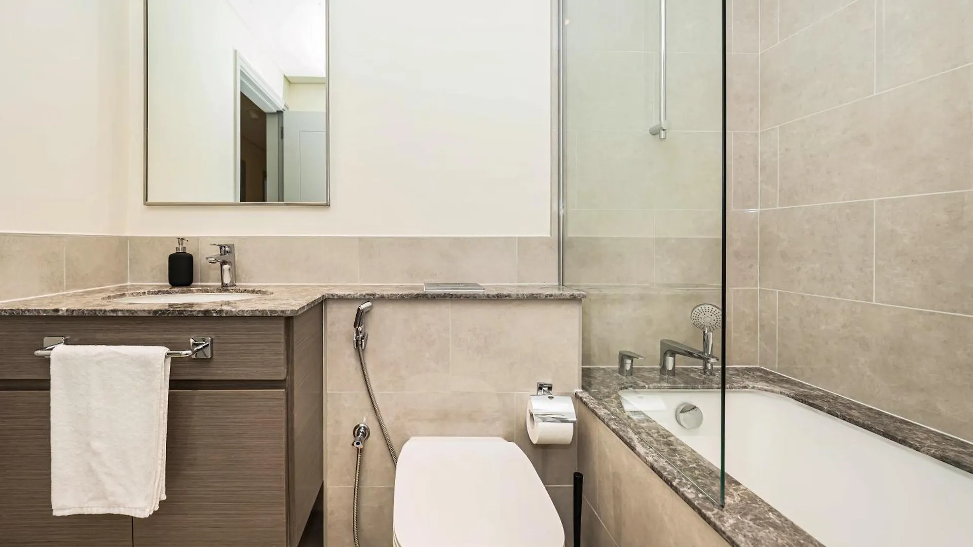 Luxury 4Br Apt-Iconic Burj Khalifa &Fountain Views Dubai