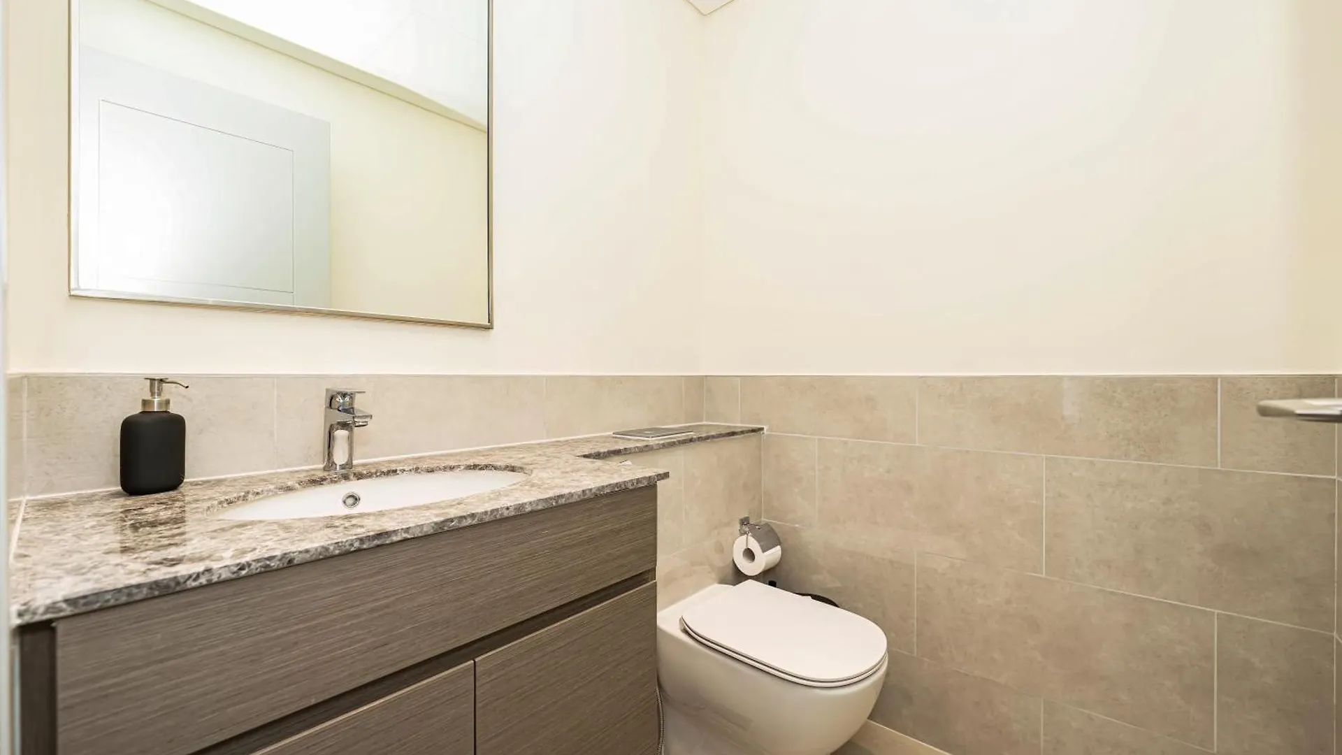 Apartment Luxury 4Br Apt-Iconic Burj Khalifa &Fountain Views Dubai